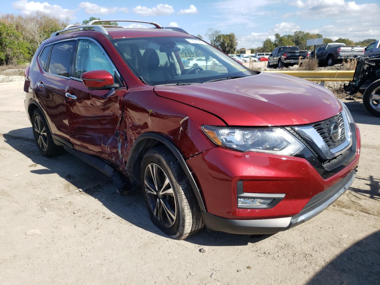 Photo 1 from auction – 2019 NISSAN ROGUE S with VIN 5N1AT2MT5KC762636