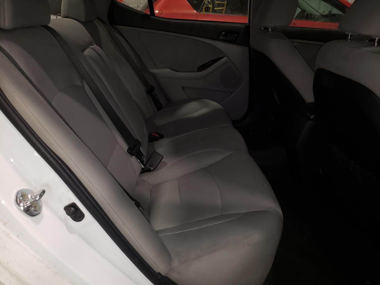 Photo 6 from auction – 2013 KIA OPTIMA LX with VIN 5XXGM4A7XDG201804