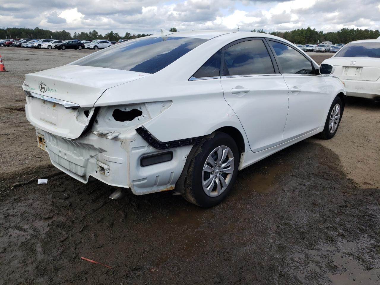 Photo 4 from auction – 2011 HYUNDAI SONATA GLS with VIN 5NPEB4ACXBH226049