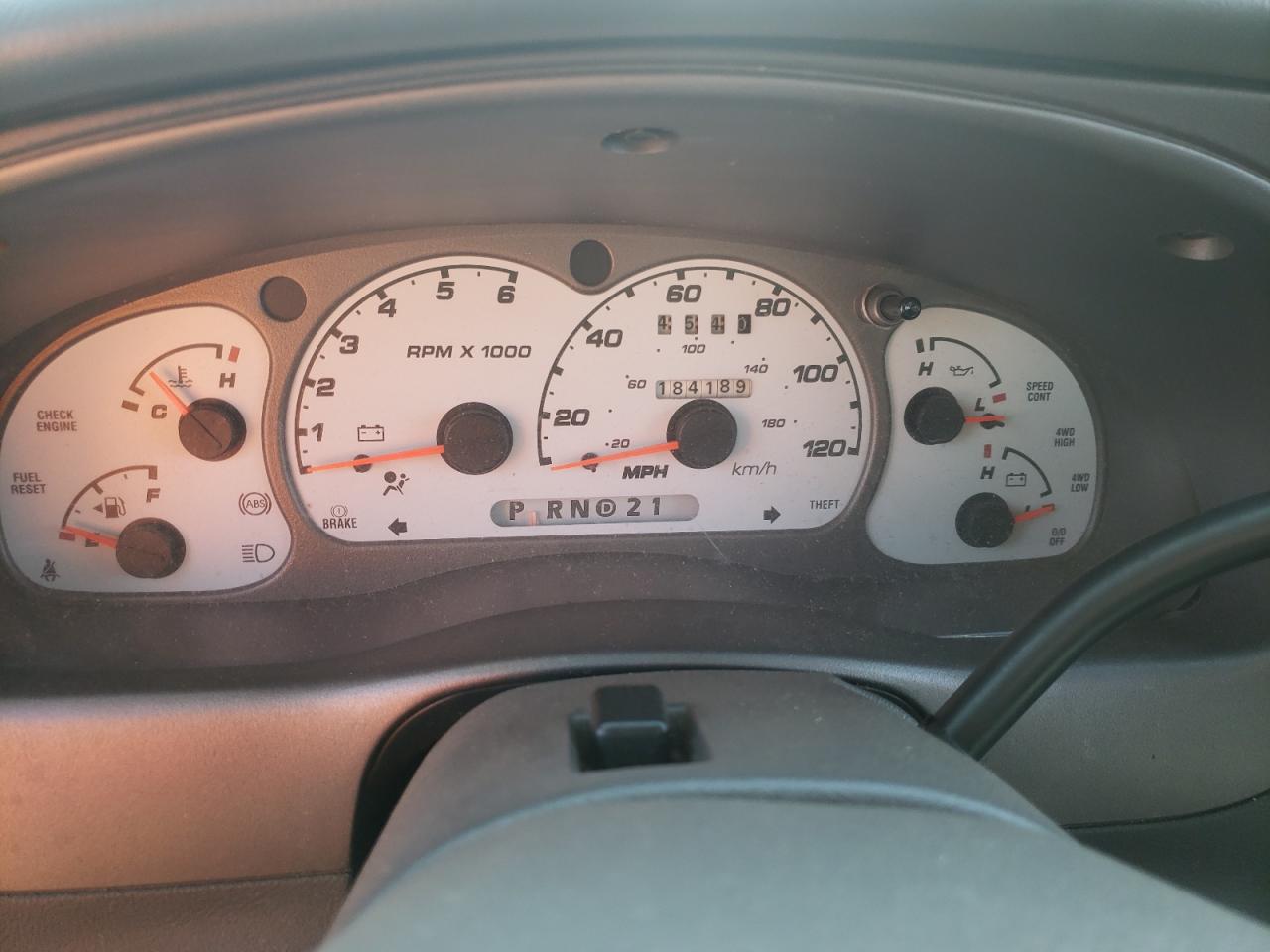 Photo 8 from auction – 2001 FORD EXPLORER S with VIN 1FMCU70E51UB08514
