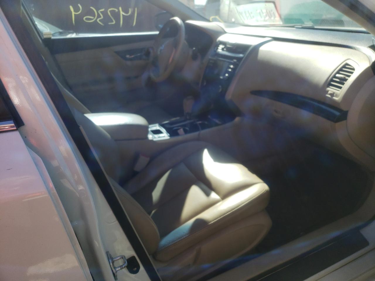 Photo 5 from auction – 2014 NISSAN ALTIMA with VIN 1N4AL3AP8EC194765
