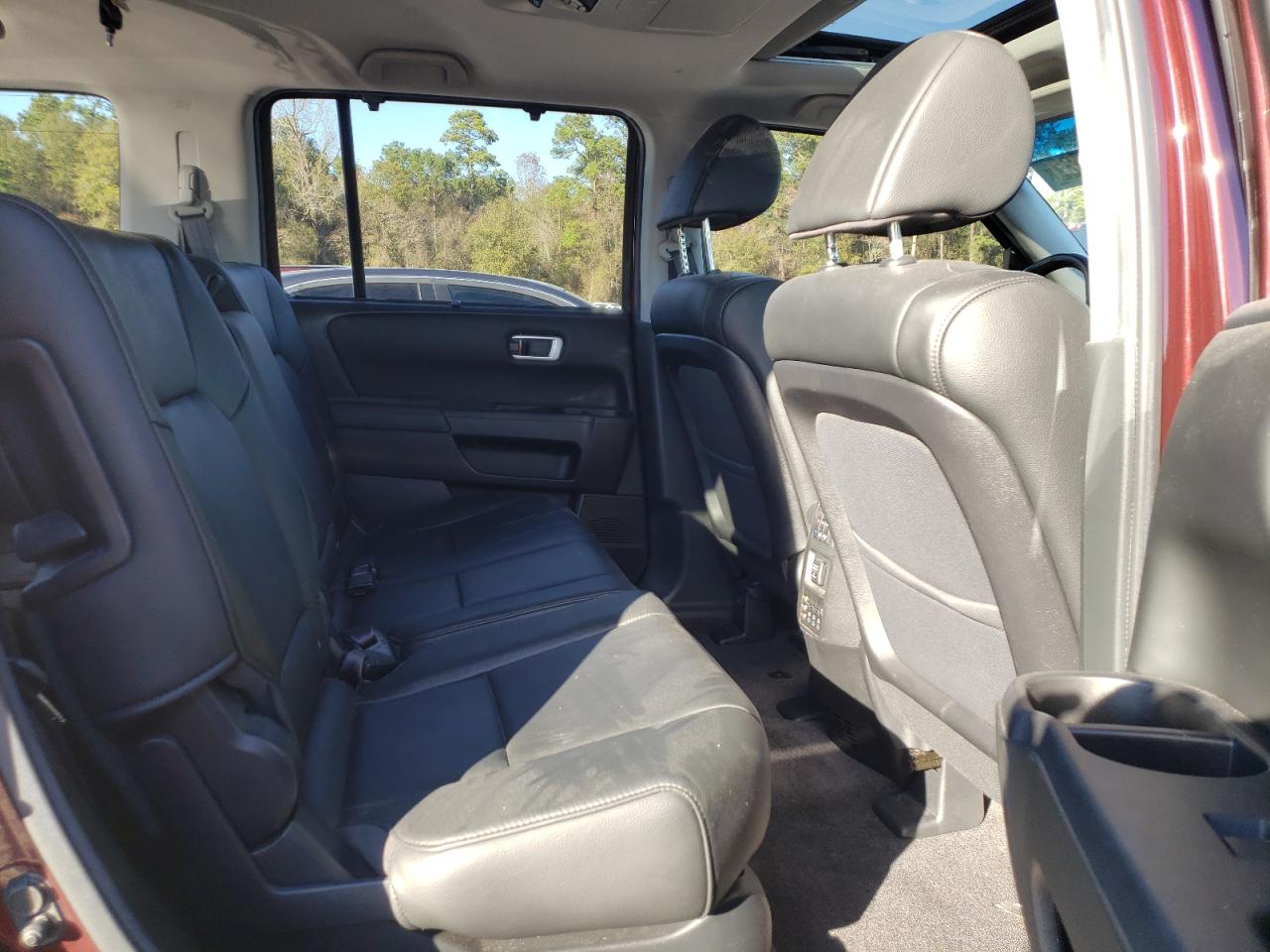 Photo 6 from auction – 2012 HONDA PILOT TOUR with VIN 5FNYF3H96CB019406