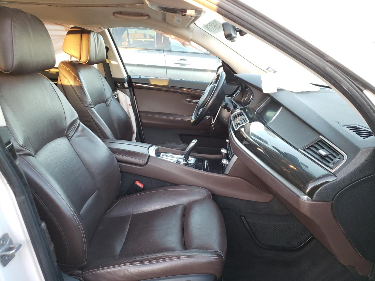 Photo 5 from auction – 2014 BMW 535 IGT with VIN WBA5M2C53ED085488