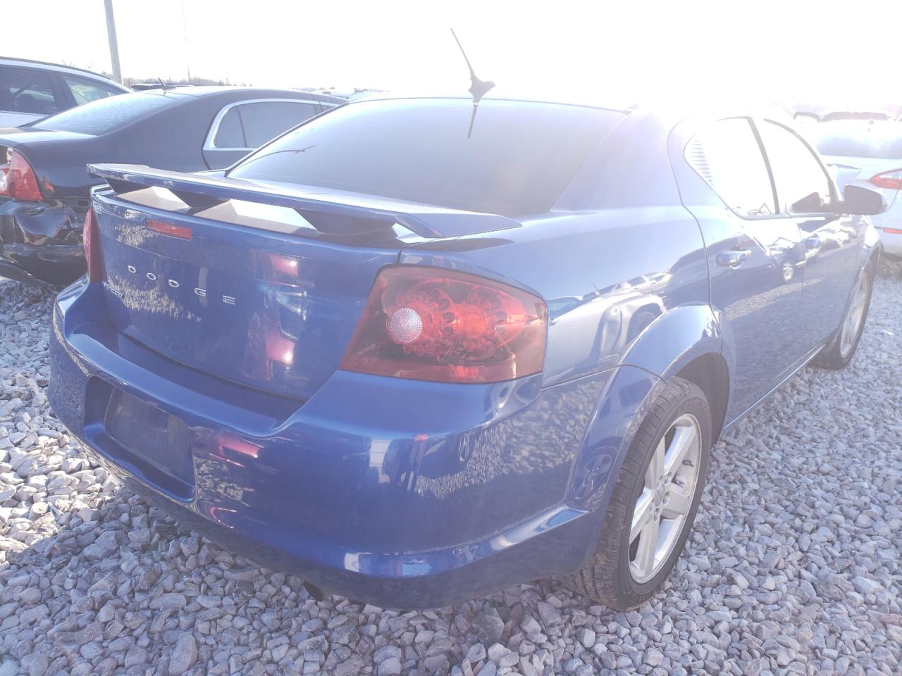 Foto 4 de la subasta – 2013 DODGE AVENGER SE con VIN 1C3CDZAB8DN517937