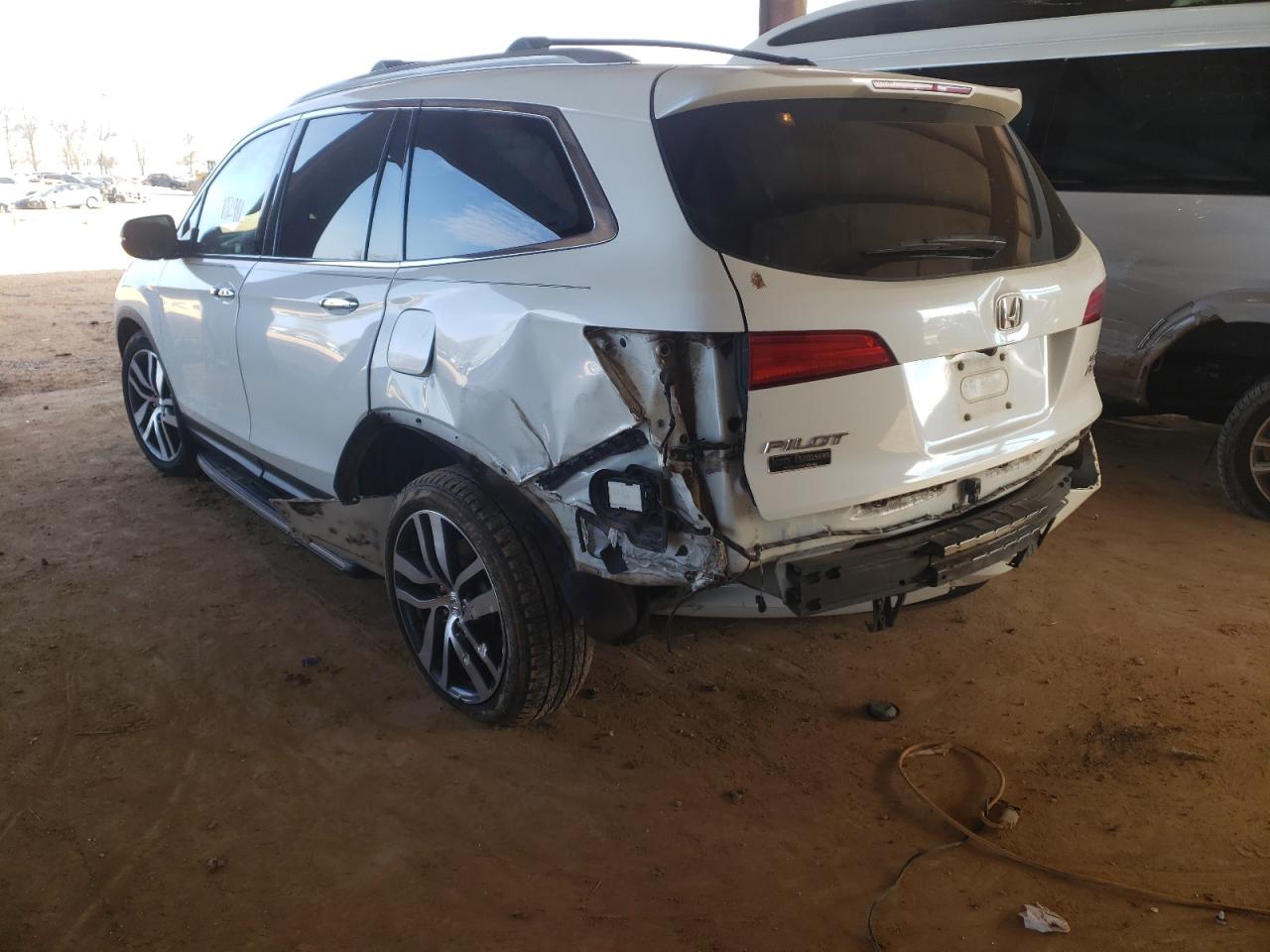 Photo 3 from auction – 2017 HONDA PILOT ELIT with VIN 5FNYF6H0XHB031276