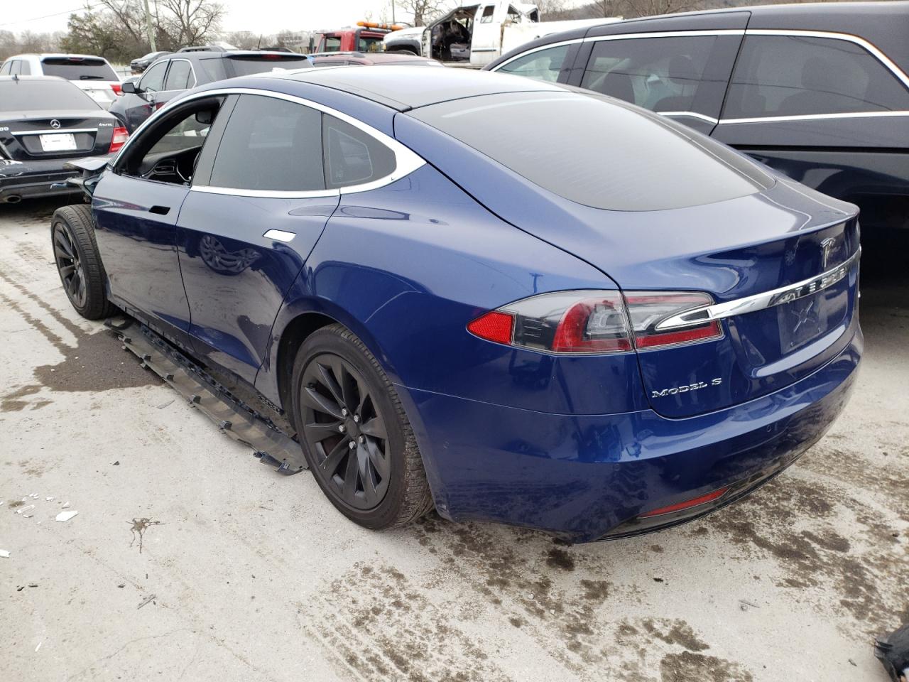 Photo 3 from auction – 2016 TESLA MODEL S with VIN 5YJSA1E11GF149753
