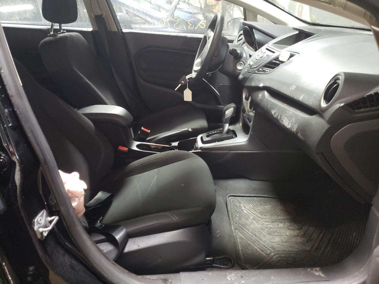 Photo 5 from auction – 2019 FORD FIESTA SE with VIN 3FADP4EJ4KM131914