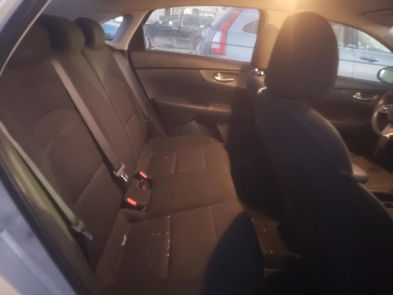 Photo 6 from auction – 2020 KIA FORTE FE with VIN 3KPF24AD5LE155412