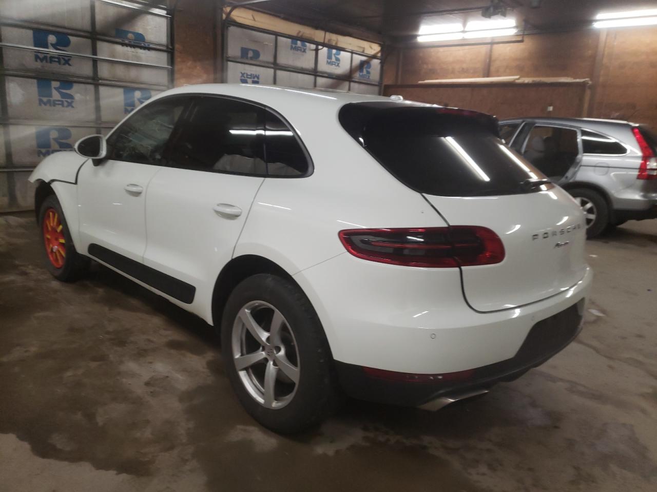 Photo 3 from auction – 2017 PORSCHE MACAN with VIN WP1AA2A56HLB04685