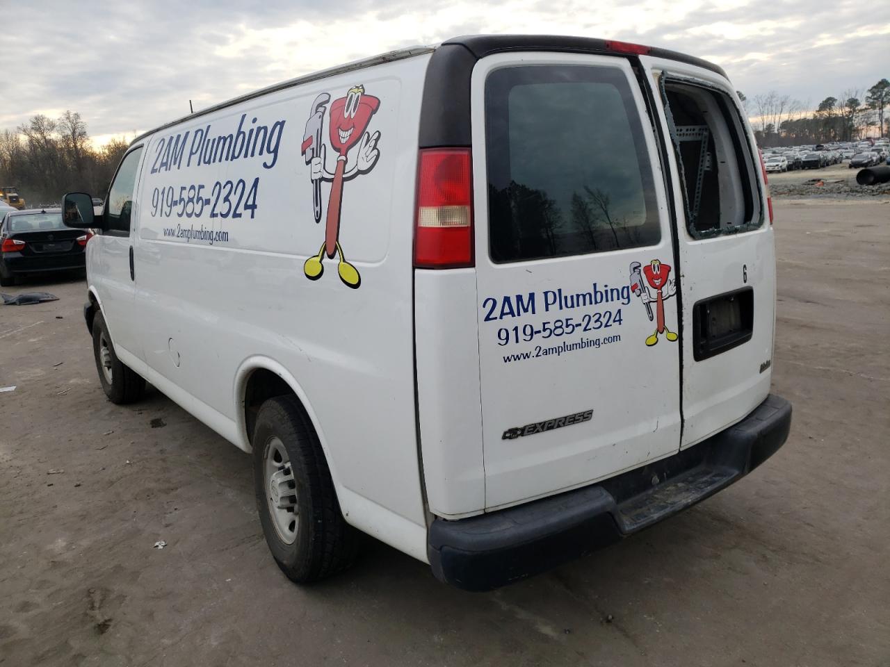 Photo 3 from auction – 2007 CHEVROLET EXPRESS G2 with VIN 1GCGG25V971253901
