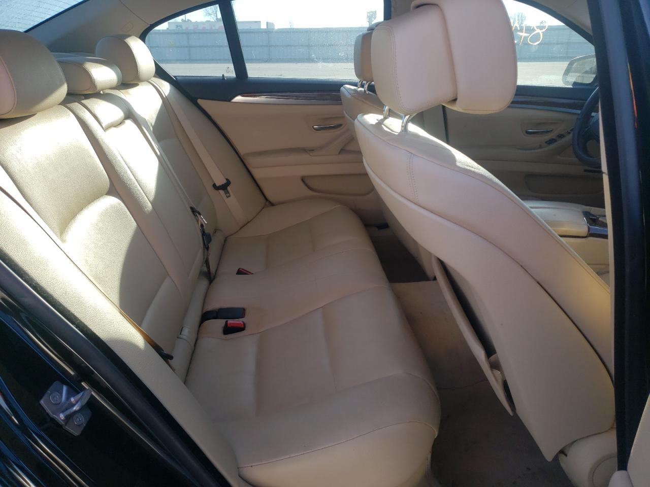 Photo 6 from auction – 2012 BMW 528 I with VIN WBAXG5C50CDX05664