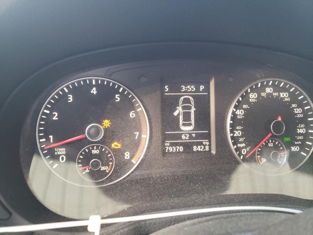 Photo 8 from auction – 2015 VOLKSWAGEN PASSAT SE with VIN 1VWBT7A34FC004333
