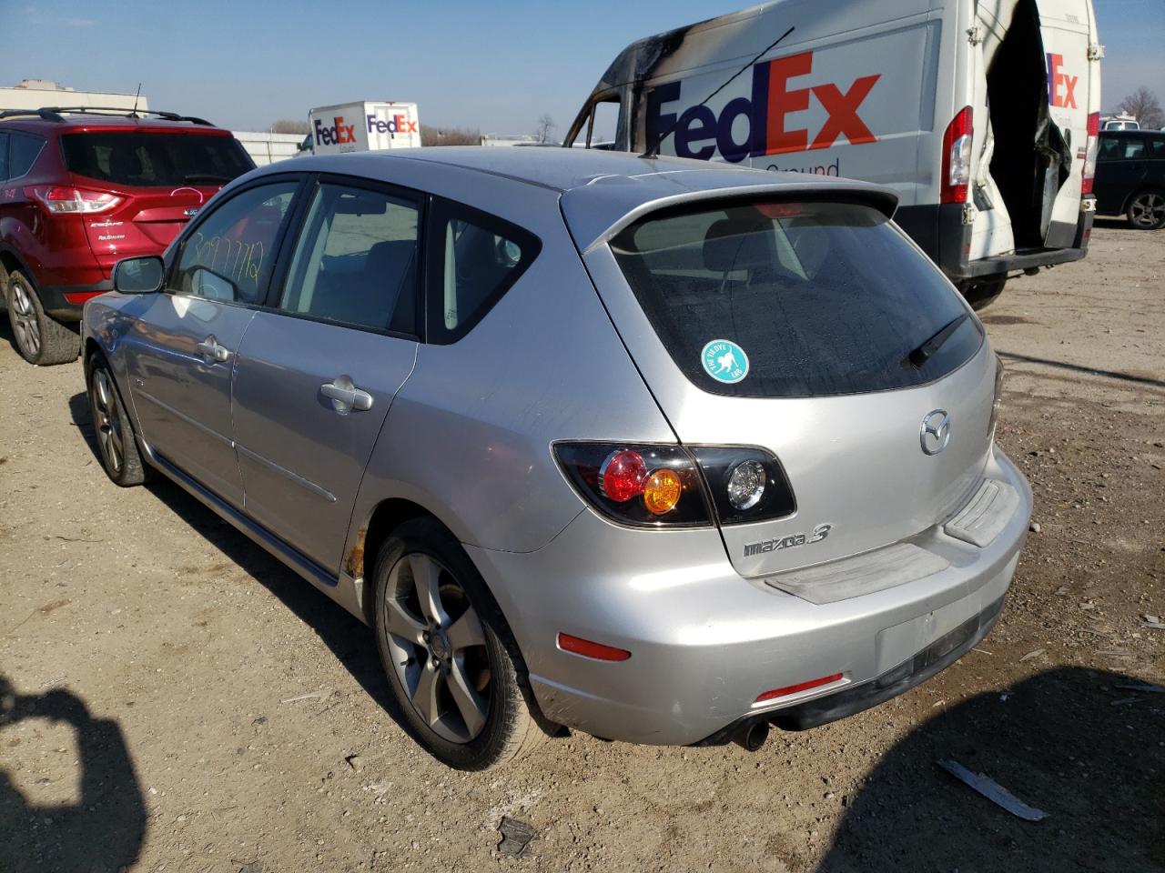 Photo 3 from auction – 2005 MAZDA 3 HATCHBAC with VIN JM1BK143X51253079