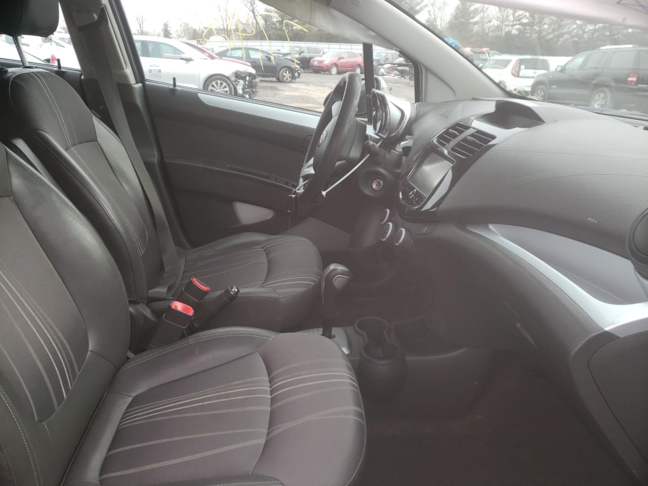 Photo 5 from auction – 2015 CHEVROLET SPARK 1LT with VIN KL8CD6S91FC726417