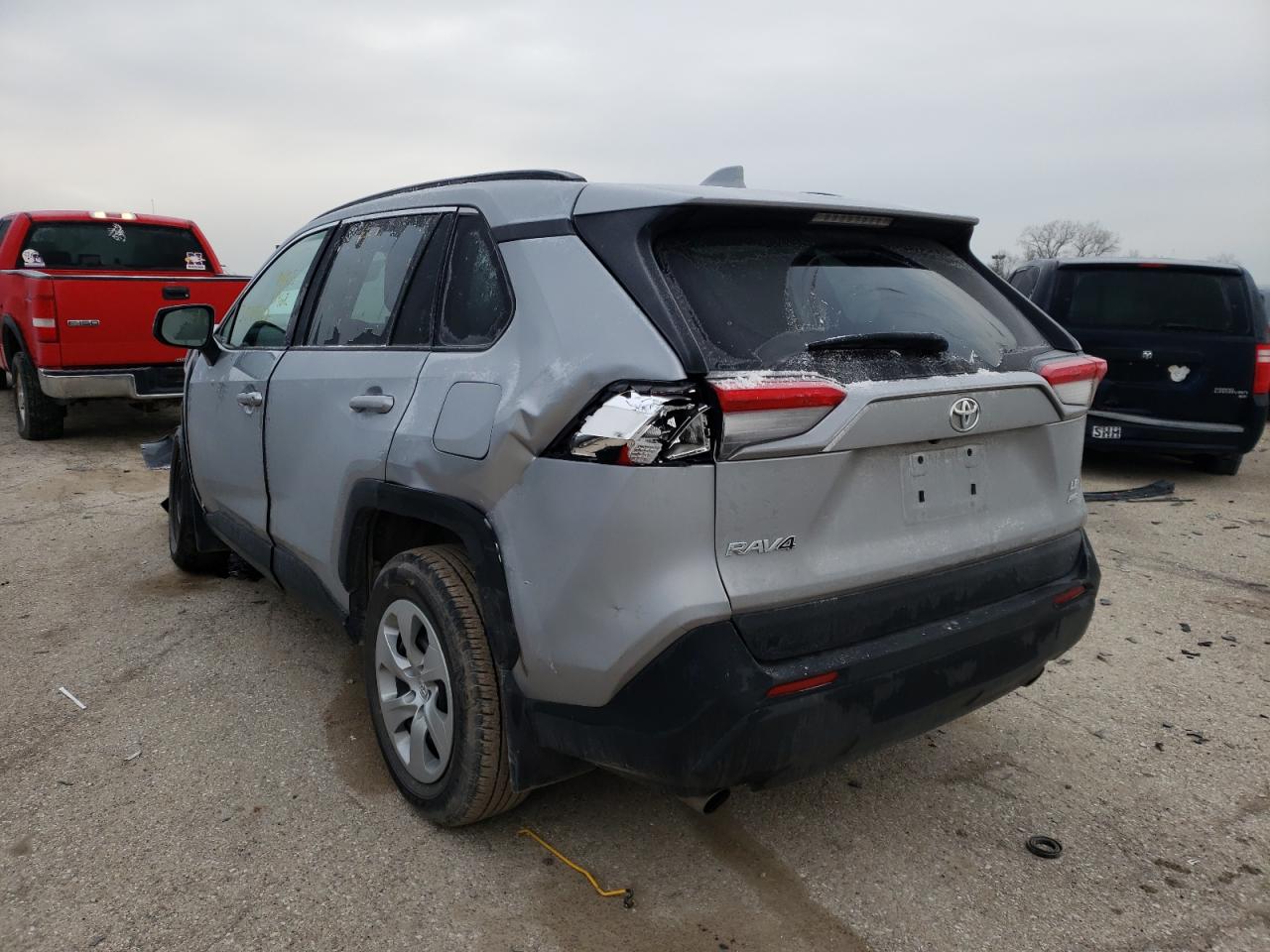 Photo 3 from auction – 2019 TOYOTA RAV4 LE with VIN 2T3F1RFV6KW083222