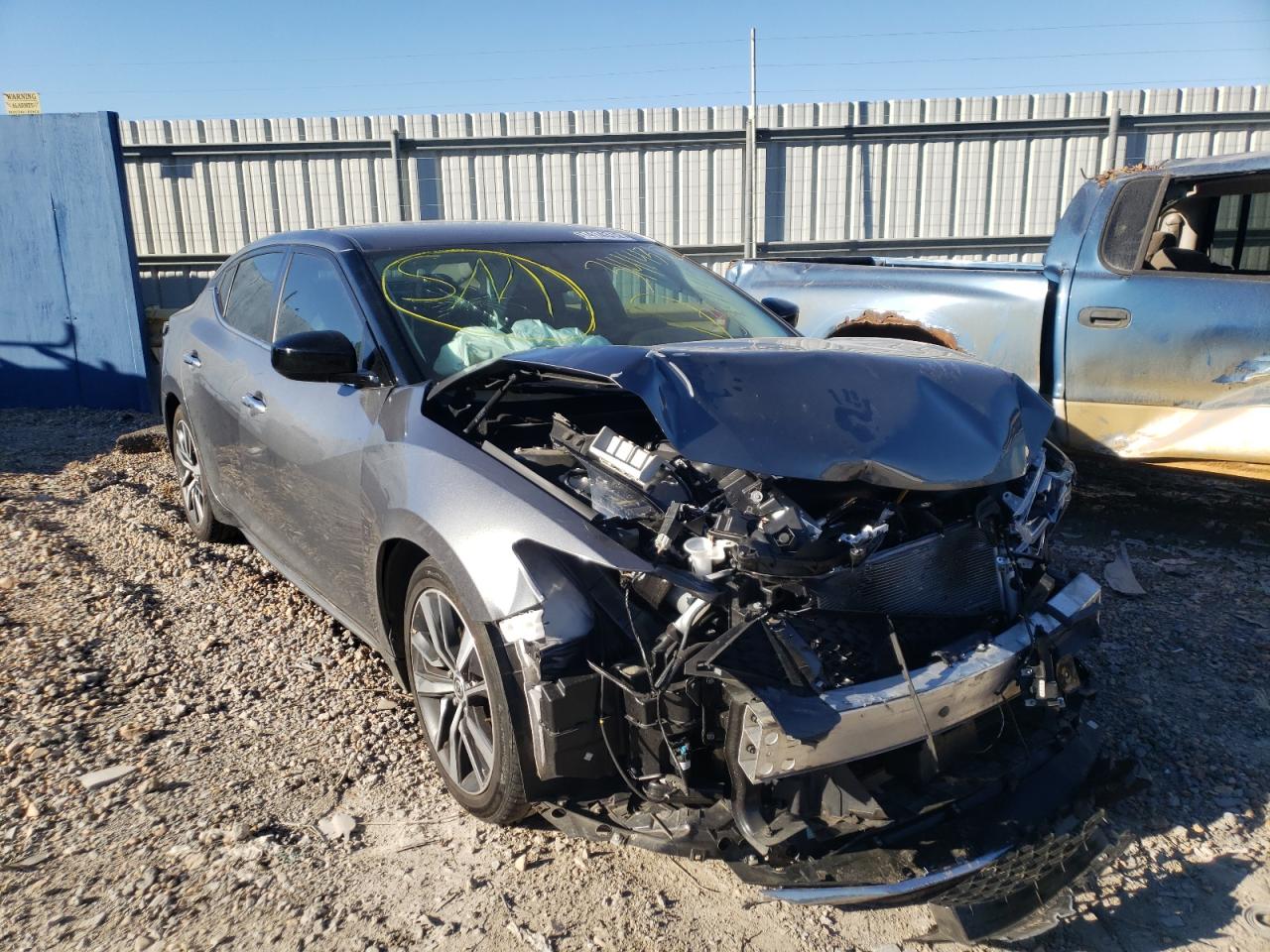 NISSAN MAXIMA S 2019 with VIN 1N4AA6AV5KC384881 - Photo from auction