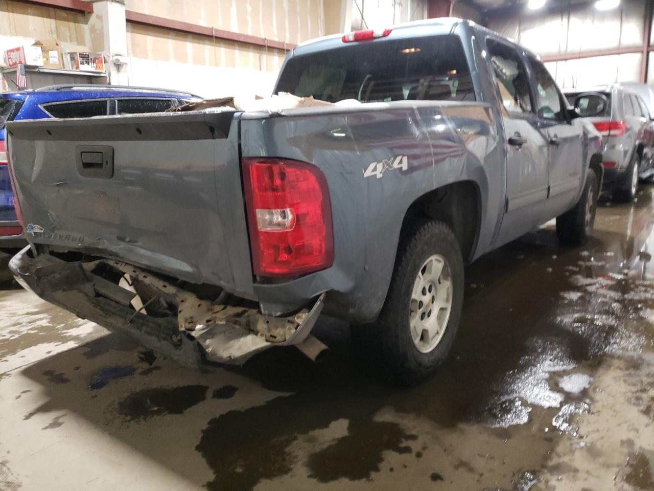 Photo 4 from auction – 2013 CHEVROLET SILVERADO with VIN 3GCPKSE7XDG179319