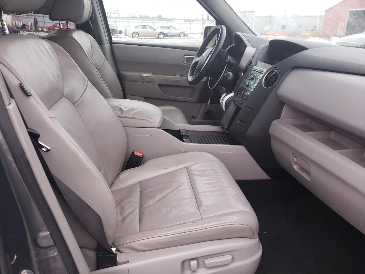 Photo 5 from auction – 2009 HONDA PILOT EXL with VIN 5FNYF48589B502701