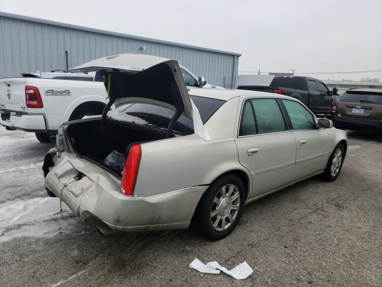 Photo 4 from auction – 2008 CADILLAC DTS with VIN 1G6KD57Y28U128706