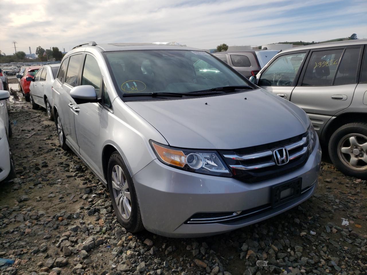 Photo 17 from auction – 2015 HONDA ODYSSEY EX with VIN 5FNRL5H60FB067230