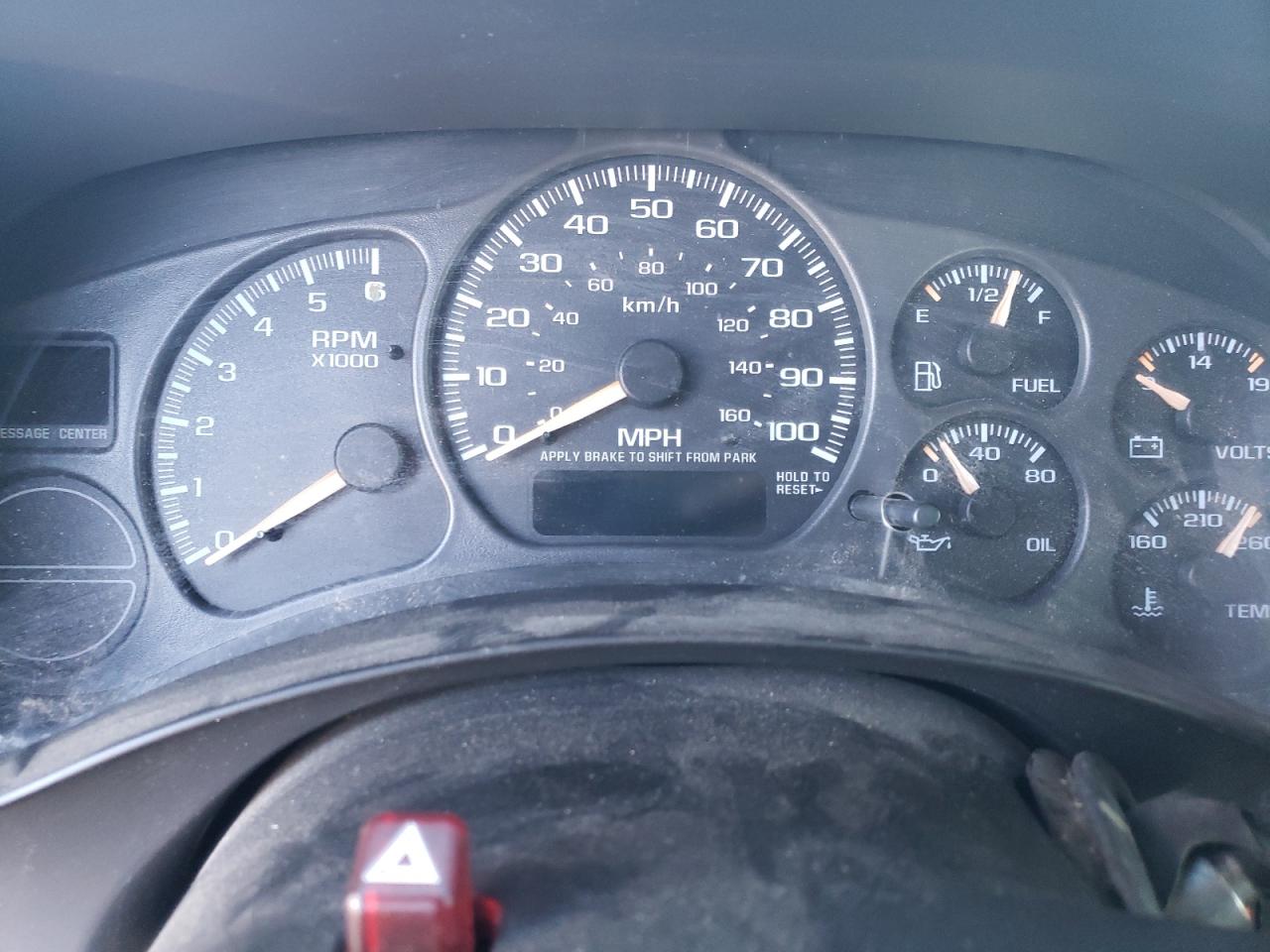 Photo 8 from auction – 2002 CHEVROLET SILVERADO with VIN 1GCEK19T22E187329
