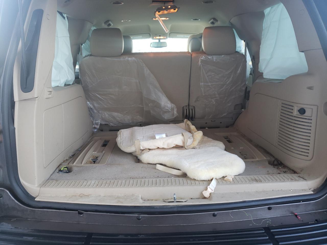 Photo 9 from auction – 2013 GMC YUKON SLT with VIN 1GKS1CE02DR329515