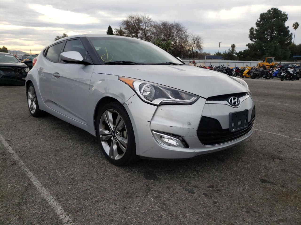 HYUNDAI VELOSTER 2016 with VIN KMHTC6AD4GU279590 - Photo from auction