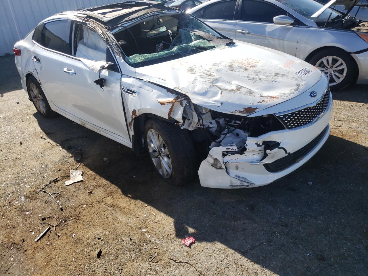 KIA OPTIMA EX 2016 with VIN 5XXGU4L3XGG094106 - Photo from auction