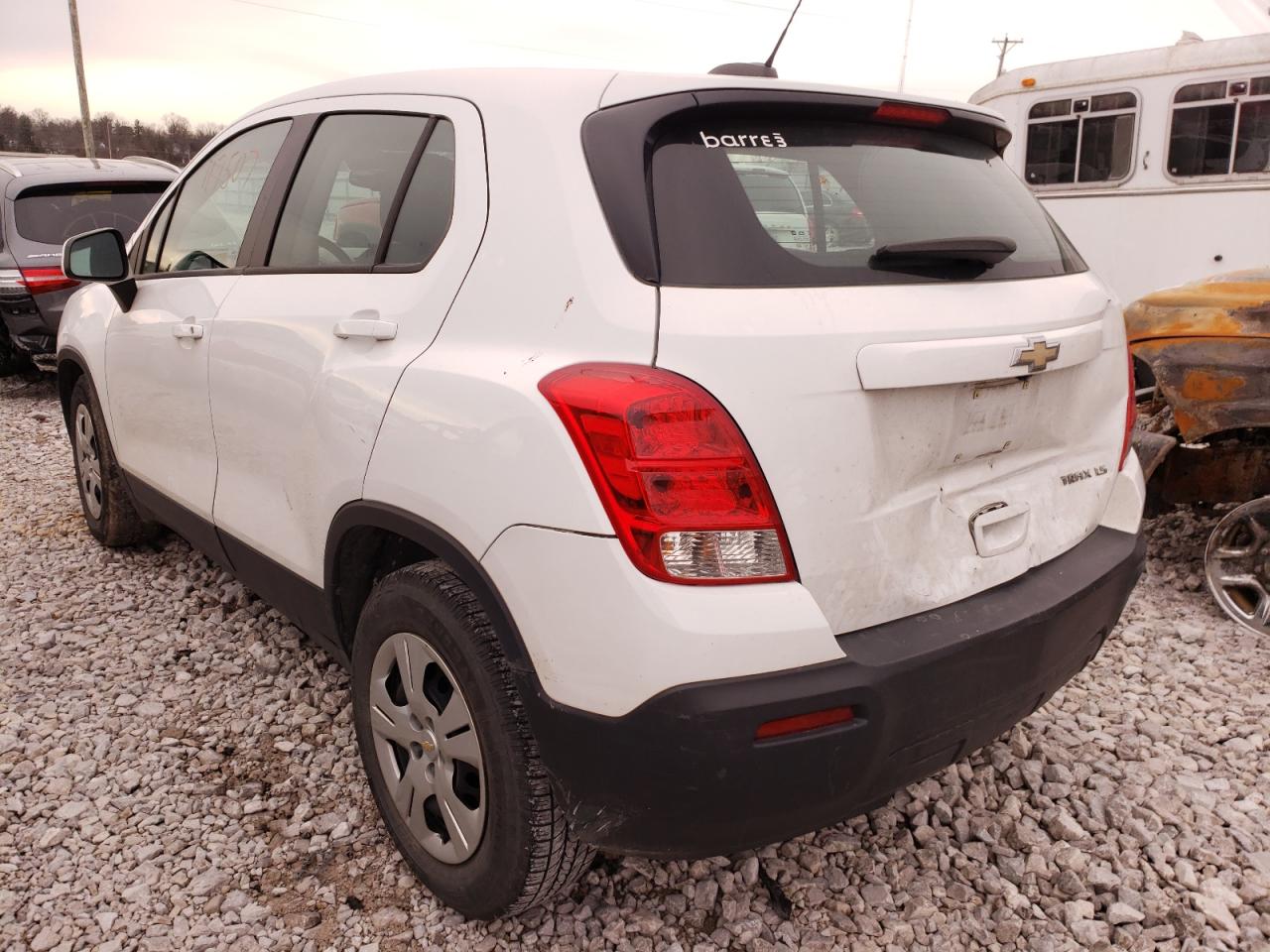 Photo 3 from auction – 2015 CHEVROLET TRAX LS with VIN KL7CJKSB2FB103287