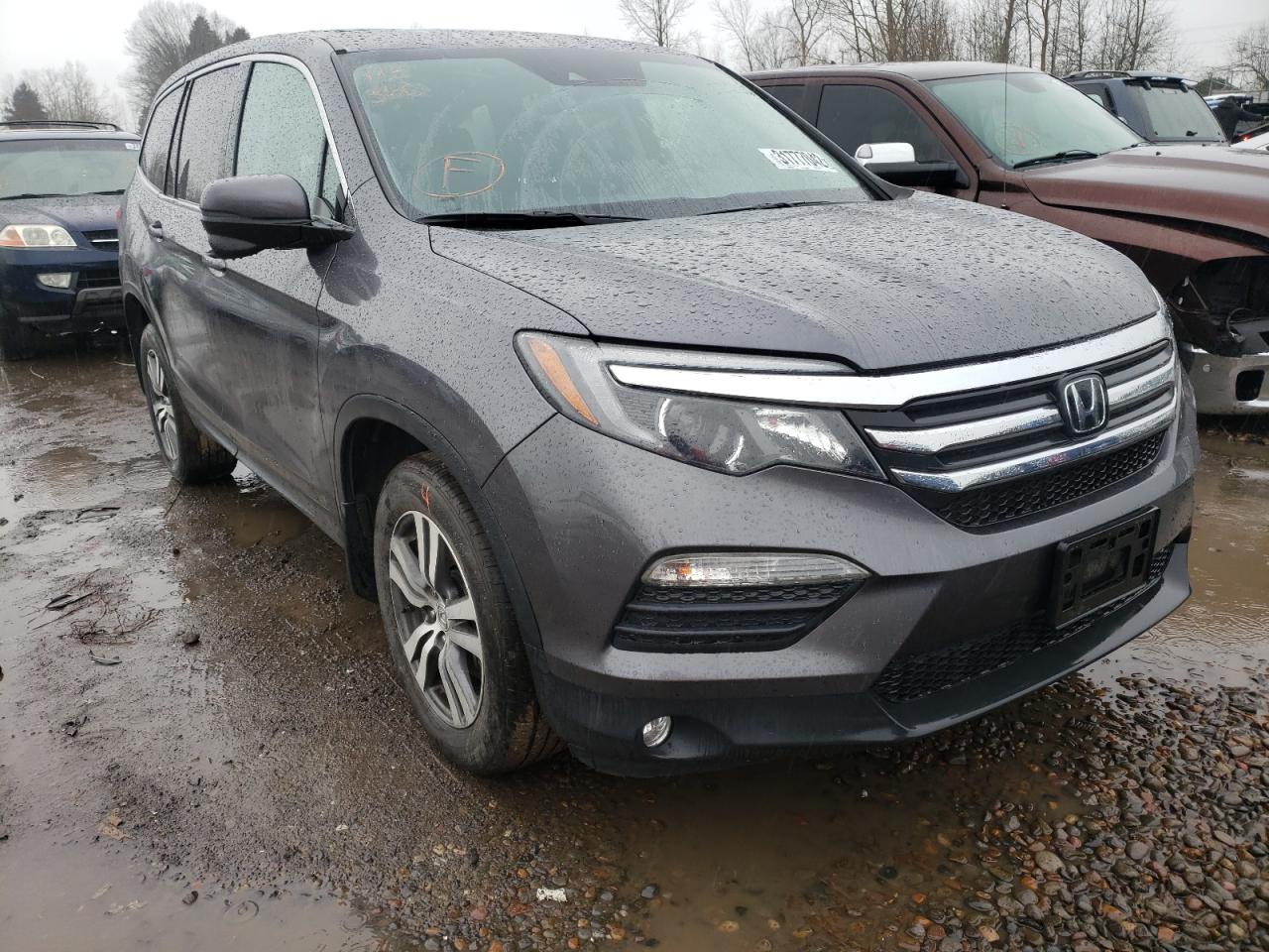 HONDA PILOT EXL 2018 with VIN 5FNYF6H63JB006942 - Photo from auction