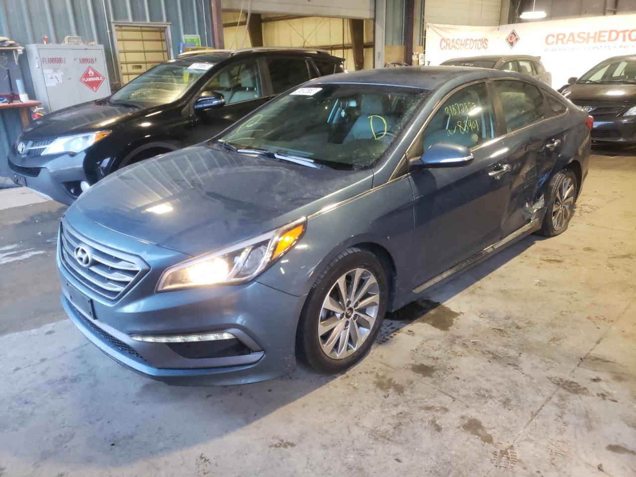 Photo 2 from auction – 2017 HYUNDAI SONATA SPO with VIN 5NPE34AF2HH564660