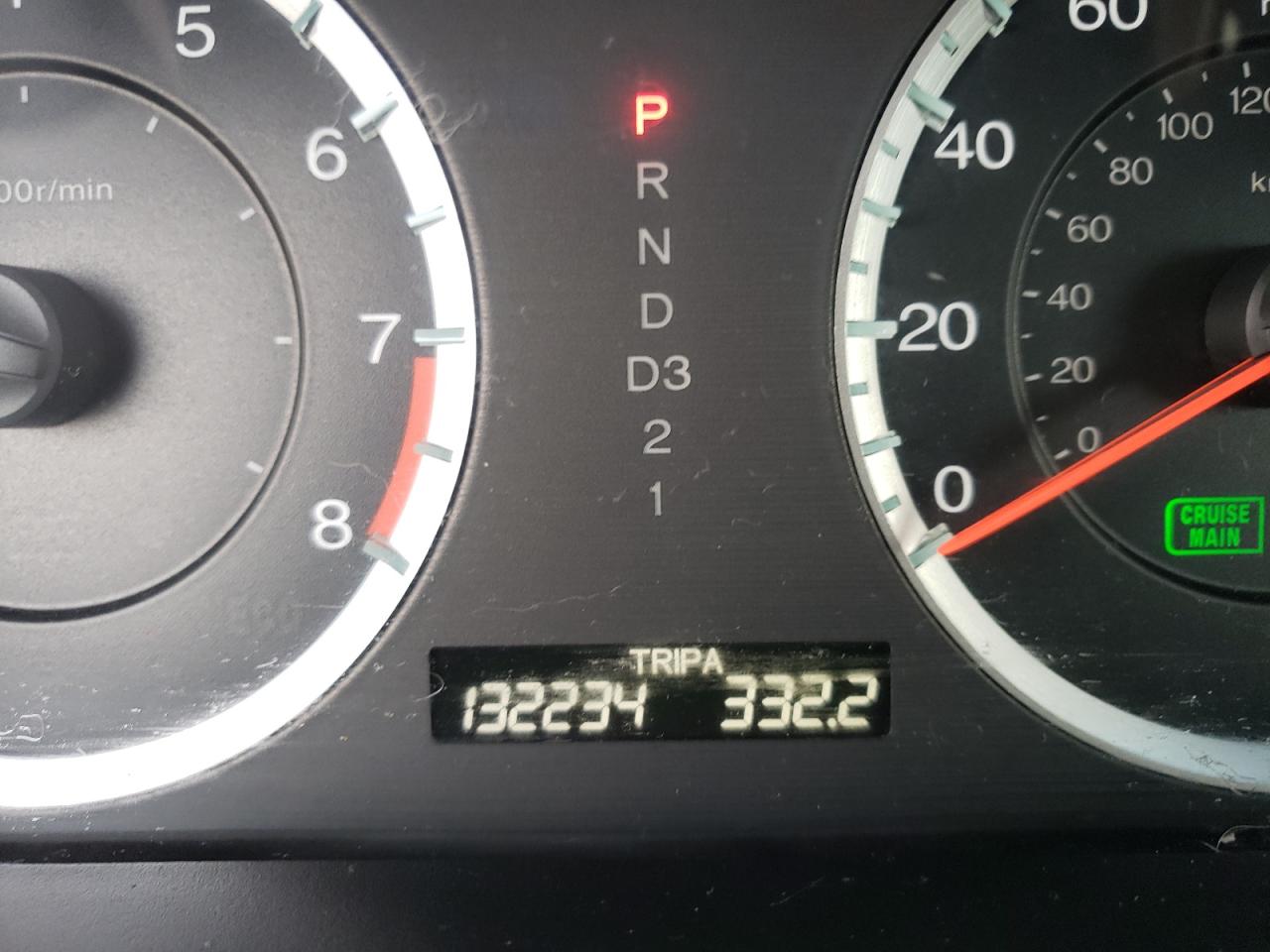 Photo 8 from auction – 2011 HONDA ACCORD EXL with VIN 1HGCP2F86BA054113