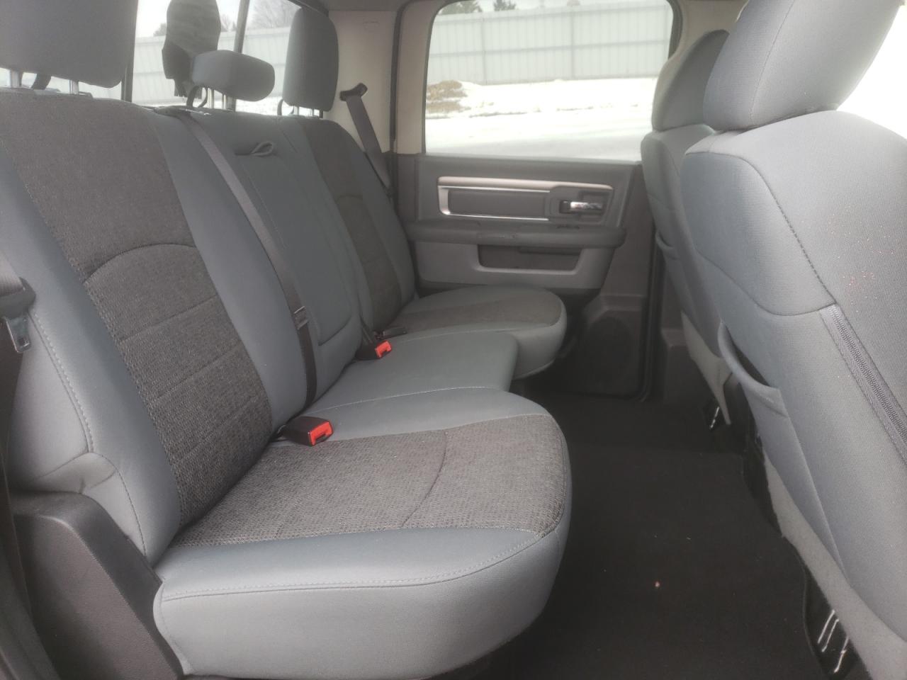 Photo 6 from auction – 2017 RAM 1500 SLT with VIN 3C6RR7LT2HG729031