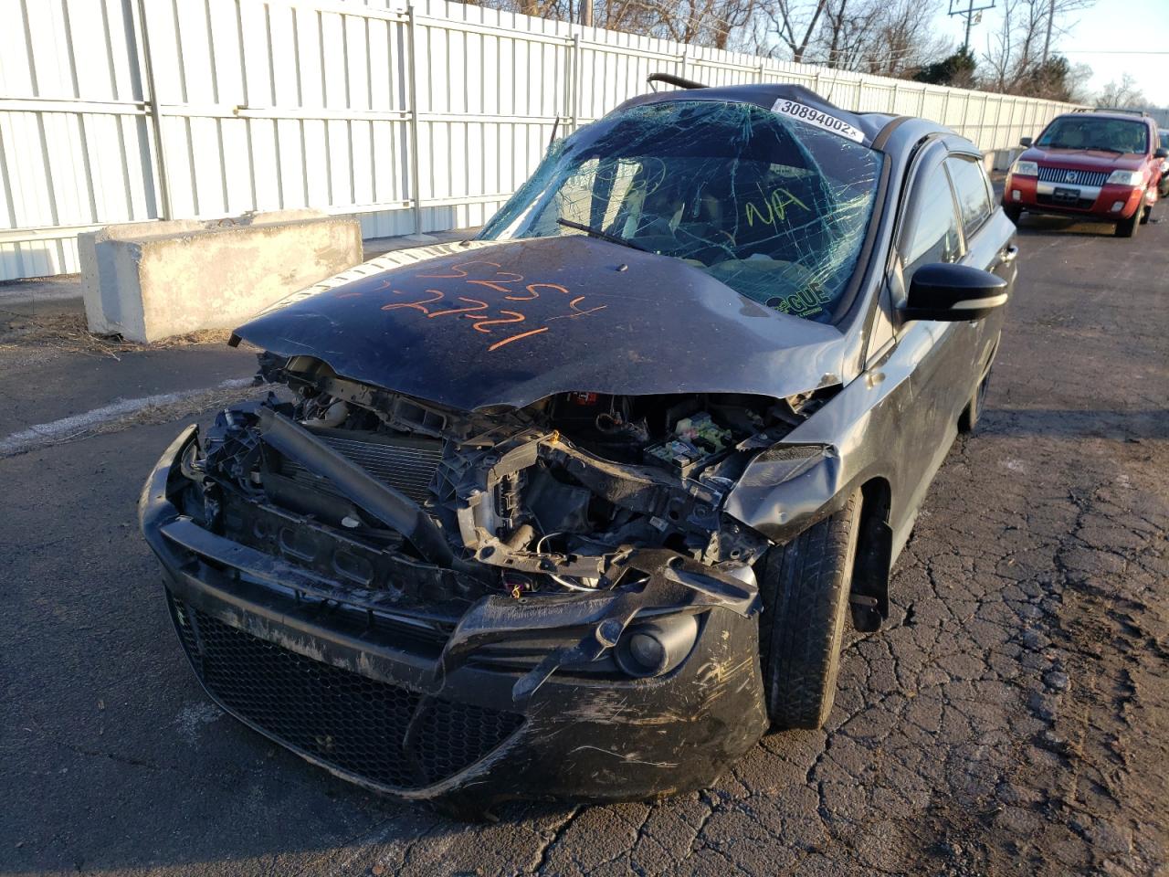 Photo 2 from auction – 2014 FORD FOCUS ST with VIN 1FADP3L94EL108335