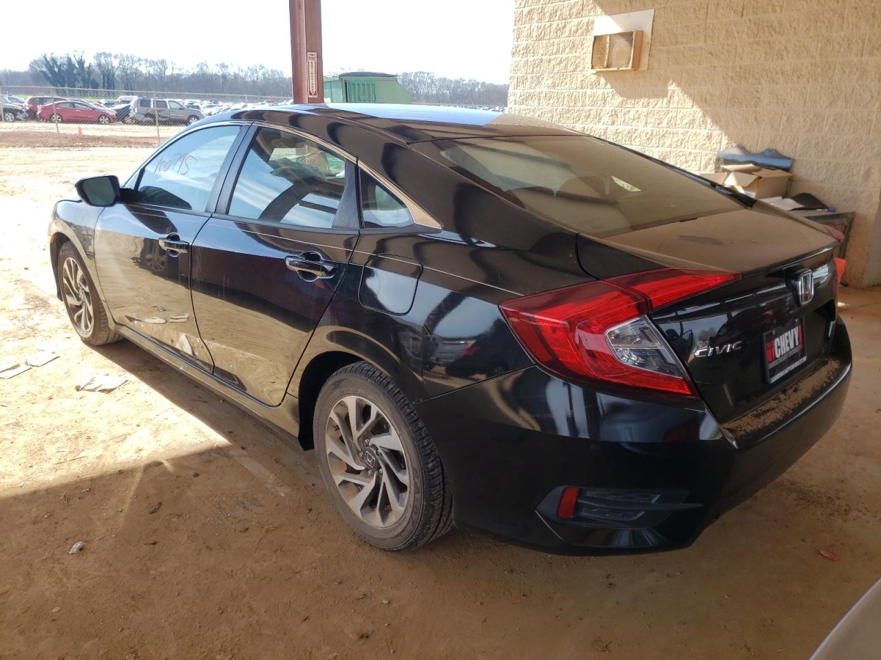 Photo 3 from auction – 2016 HONDA CIVIC EX with VIN 19XFC2F71GE047606