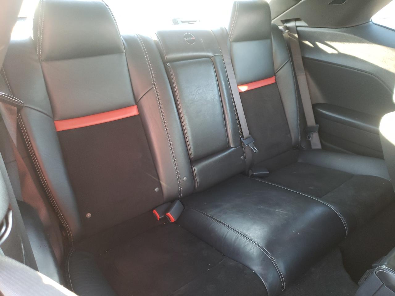 Photo 6 from auction – 2010 DODGE CHALLENGER with VIN 2B3CJ7DW6AH219223