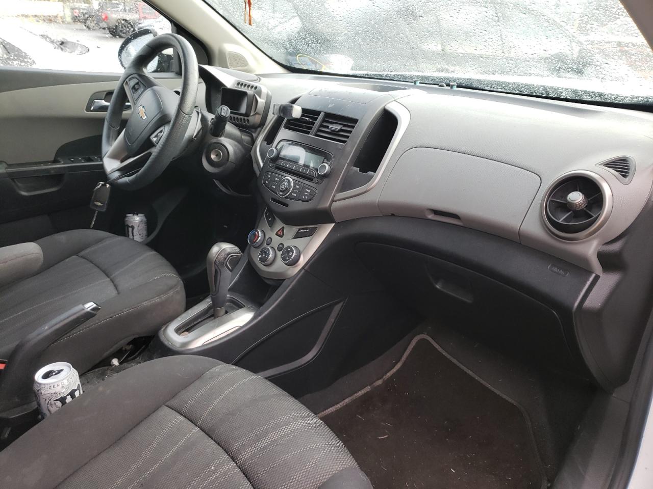 Photo 9 from auction – 2014 CHEVROLET SONIC LT with VIN 1G1JC6SG2E4232746
