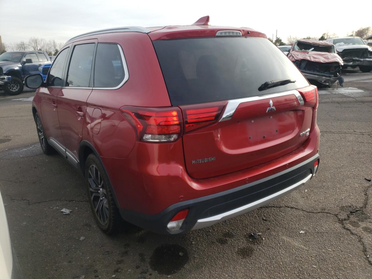Photo 3 from auction – 2017 MITSUBISHI OUTLANDER with VIN JA4AD3A36HZ067271