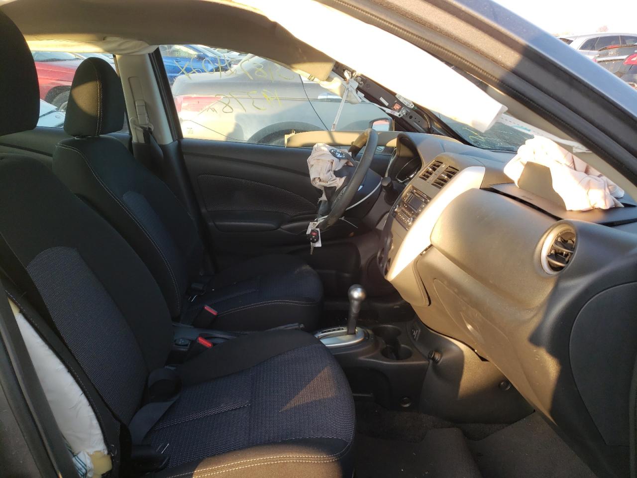 Photo 5 from auction – 2017 NISSAN VERSA S with VIN 3N1CN7AP2HL866643