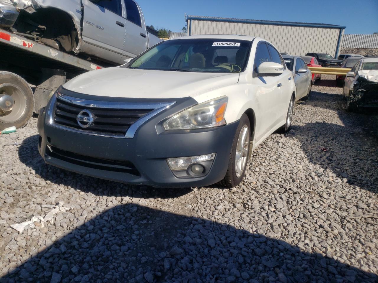 Photo 2 from auction – 2014 NISSAN ALTIMA with VIN 1N4AL3AP8EC194765
