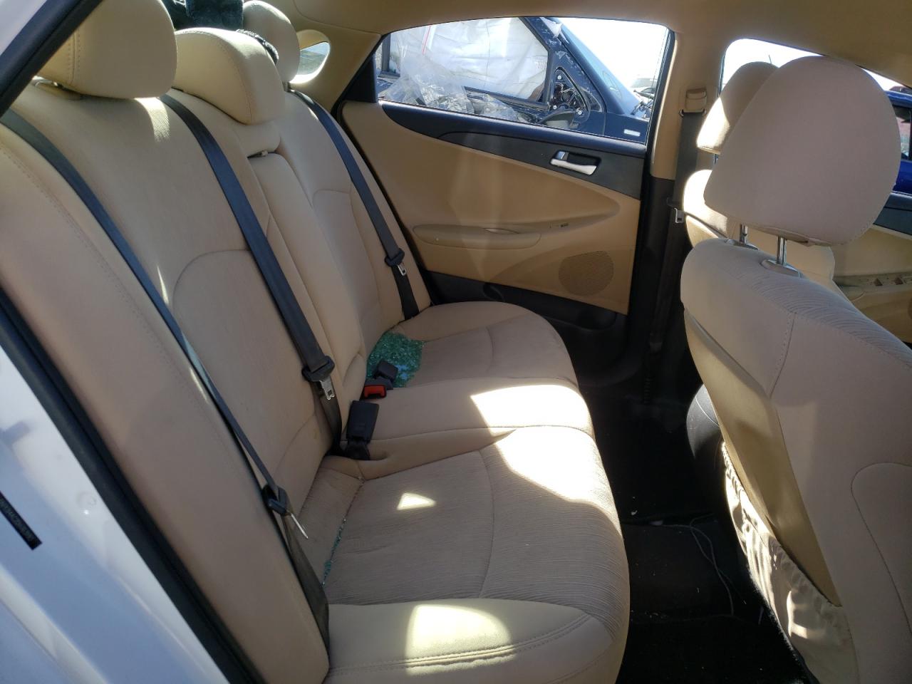 Photo 6 from auction – 2013 HYUNDAI SONATA GLS with VIN 5NPEB4AC2DH763193