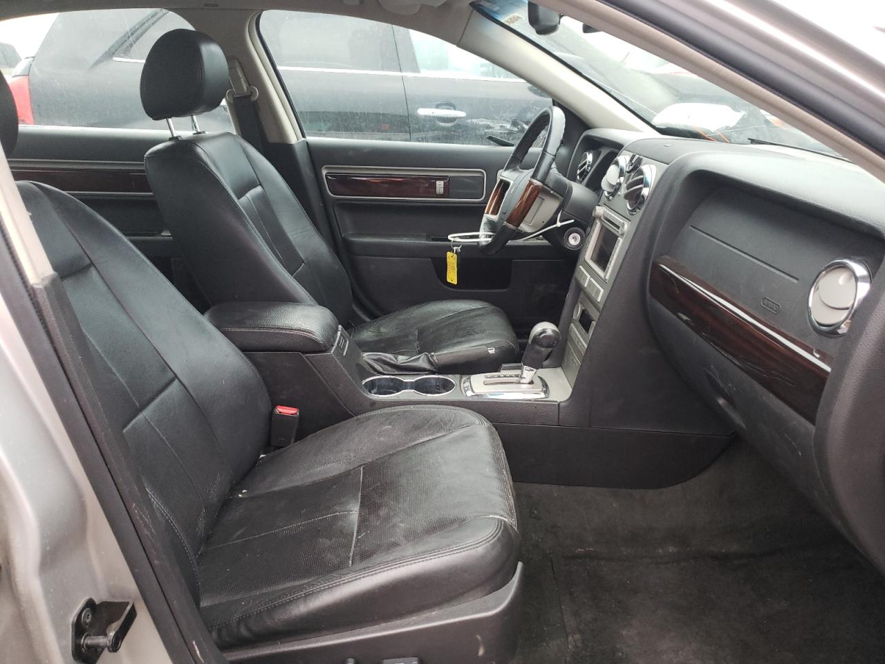 Photo 5 from auction – 2007 LINCOLN MKZ with VIN 3LNHM28TX7R660876