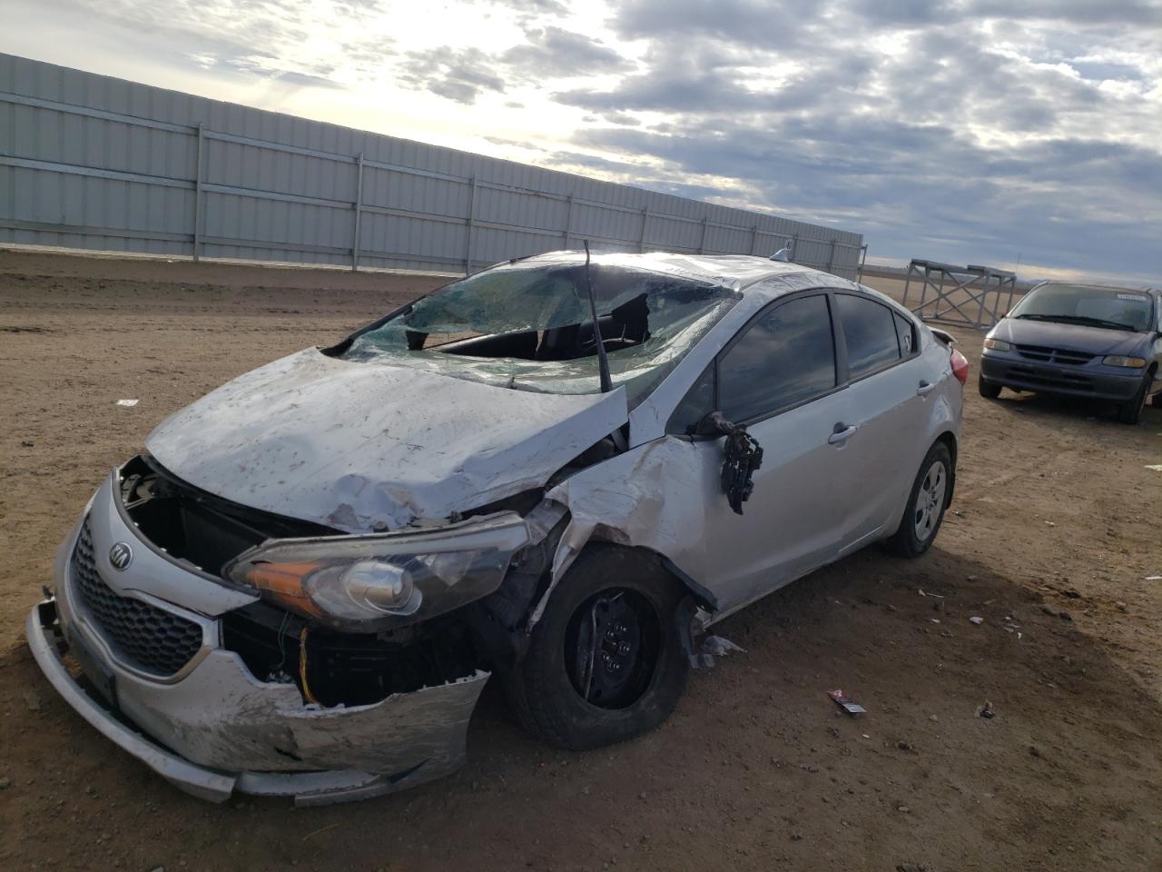 Photo 2 from auction – 2016 KIA FORTE LX with VIN KNAFX4A68G5544045