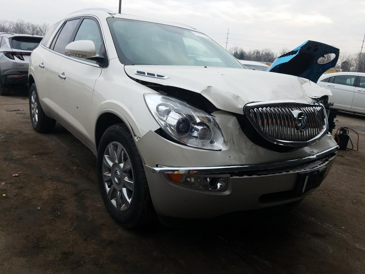 BUICK ENCLAVE CX 2011 with VIN 5GAKRCEDXBJ238061 - Photo from auction
