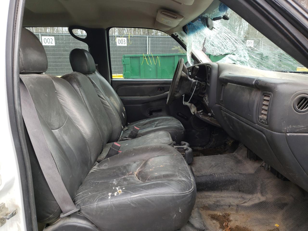 Foto 5 de la subasta – 2005 GMC SIERRA C25 con VIN 1GTHC23U45F804956