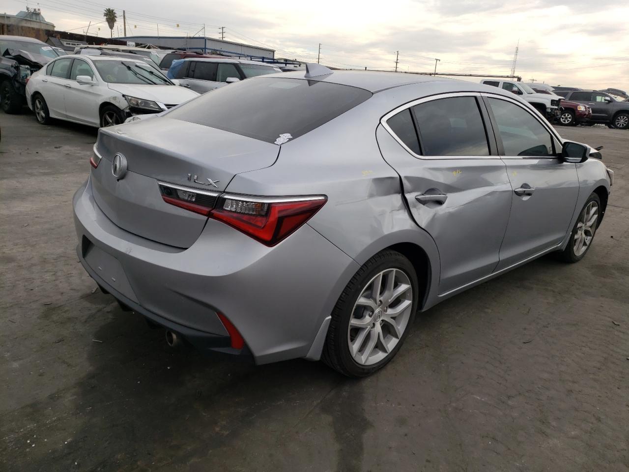 Photo 4 from auction – 2020 ACURA ILX with VIN 19UDE2F37LA004191