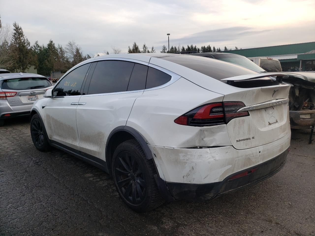 Photo 3 from auction – 2018 TESLA MODEL X with VIN 5YJXCDE28JF078018