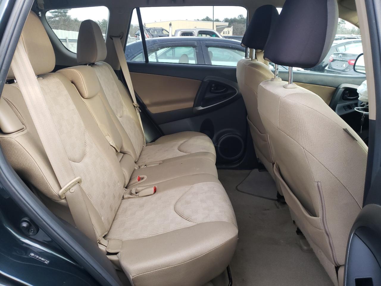 Photo 6 from auction – 2011 TOYOTA RAV4 with VIN 2T3BF4DV4BW171210