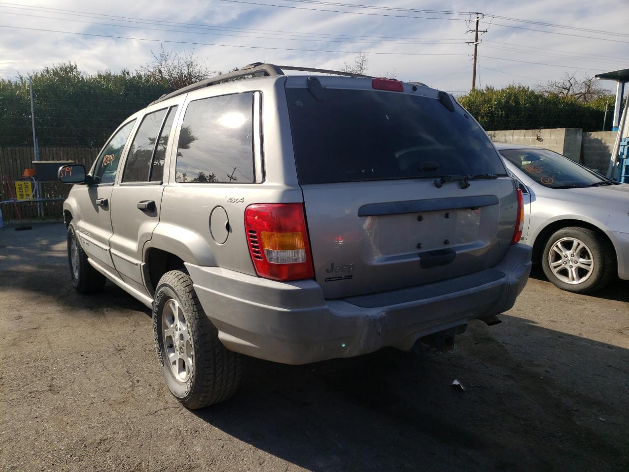 Photo 3 from auction – 2000 JEEP GRAND CHER with VIN 1J4GW48N2YC329260