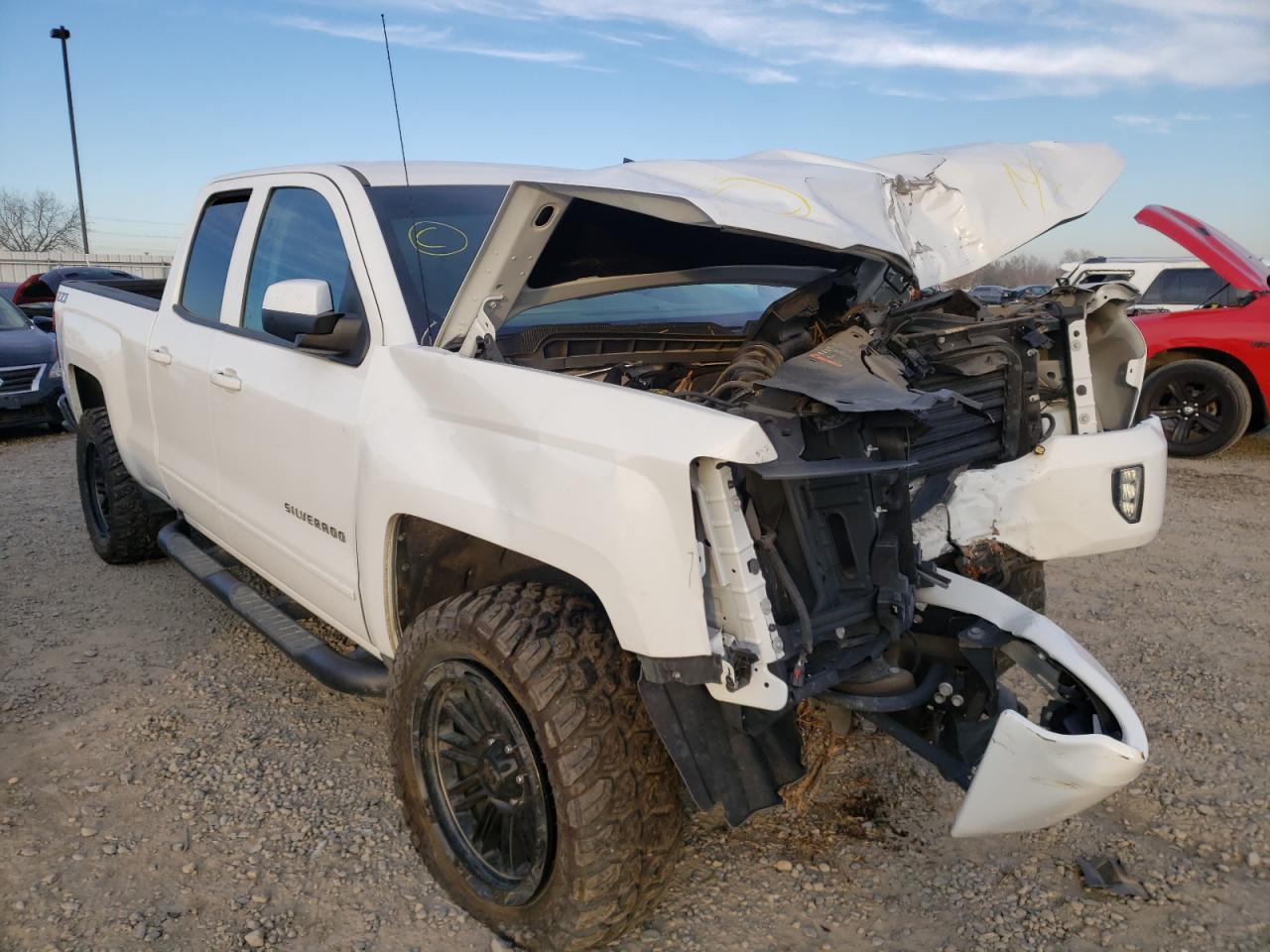 CHEVROLET SILVERADO 2019 with VIN 2GCVKPEC9K1241929 - Photo from auction